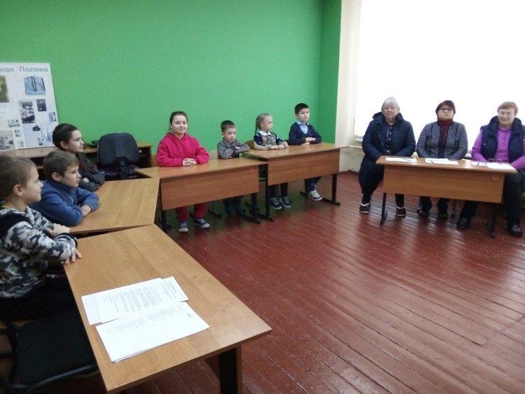 Школьный этап муниципального конкурса чтецов «Всё начинается в семье».