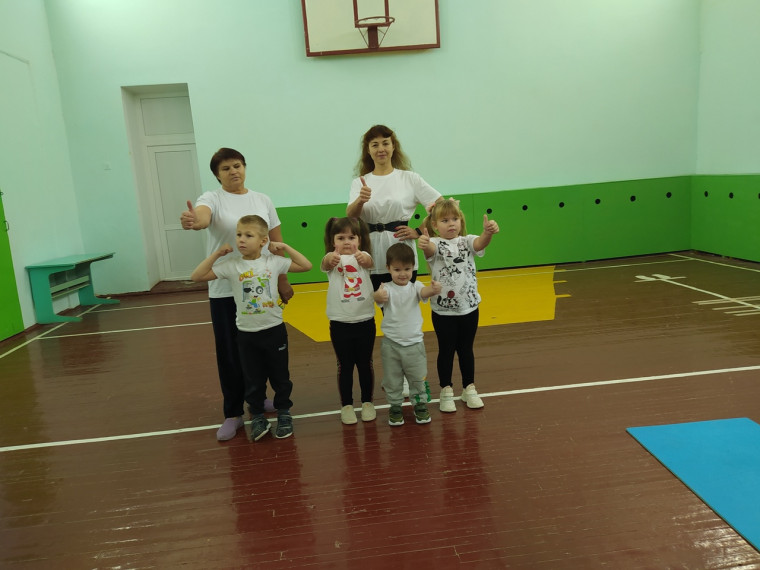 Конкурсно-игровая программа "Спорт - надёжный, верный друг ".